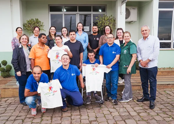 Camisetas que plantam o Futuro: Copercampos alia sustentabilidade e inclusão social em ação ambiental