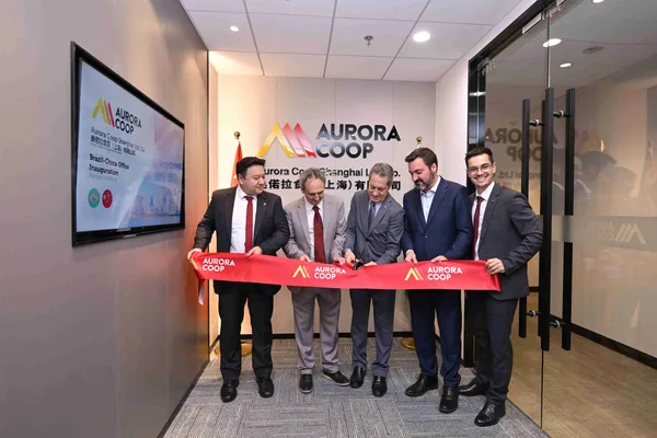 Aurora Coop inaugura primeira unidade no exterior e fortalece presença no mercado asiático